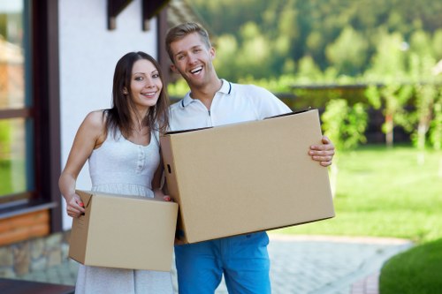 Moving truck service for a Battersea home move