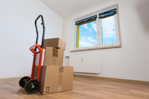 Local Battersea removals team handling short notice furniture transport
